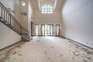 富春泉水湾(别墅) 4室2厅3卫 350.00m² 1250万