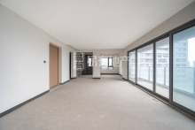 融创微风之城(公寓住宅) 4室2厅2卫 135.36m² 145万