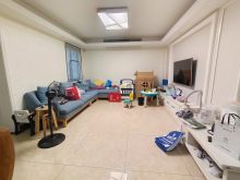 浪漫香槟(西区) 3室1厅2卫 107.04m² 1800元/月