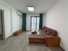 秦忆荣府南区 3室2厅2卫 124.00m² 2500元/月