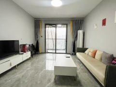 望钰和府南区 3室2厅2卫 110.00m² 2000元/月