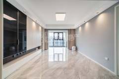 银湖宸语 4室2厅2卫 128.16m² 280万