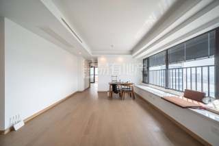 云望璞园 3室2厅2卫 98.00m² 120万