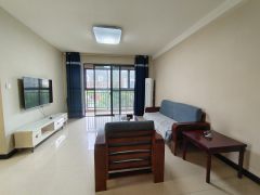 虎山雅苑 3室2厅2卫 133.75m² 2300元/月