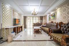 飞虹丁香花园 3室2厅3卫 139.00m² 175万