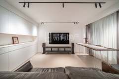 绿城富春玫瑰园 7室2厅6卫 246.00m² 1180万