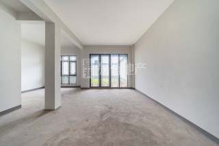 绿城七里香溪 3室2厅2卫 143.12m² 620万