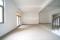 野风山小镇 4室2厅2卫 265.64m² 6000元/月