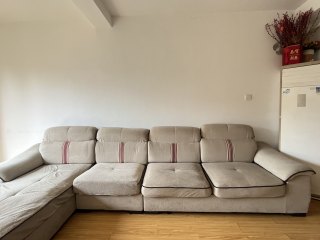 万科容大金色家园 2室2厅1卫 88.00m² 2000元/月