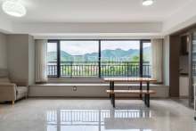 云畔桂语映月里 4室2厅2卫 122.00m² 3800元/月