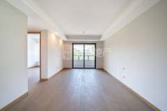 云望璞园 3室2厅2卫 93.88m² 108万