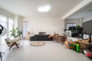 九龙山庄(别墅) 4室2厅3卫 287.23m² 9500元/月