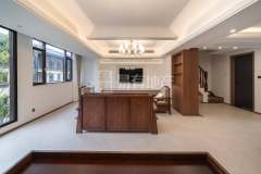 大城小院(公寓住宅) 4室2厅3卫 127.69m² 400万