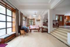 三江鸣翠蓝湾(公寓住宅) 4室2厅3卫 187.64m² 270万