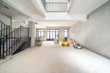绿城富春玫瑰园 4室2厅4卫 255.22m² 599万