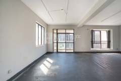 三江鸣翠蓝湾(公寓住宅) 4室2厅3卫 189.53m² 299万