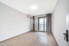 秦忆荣府北区 3室2厅2卫 110.00m² 1500元/月