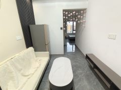 澜沁臻品府南区 1室1厅1卫 30.00m² 1280元/月