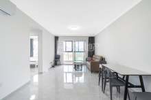 九龙仓雍景山(公寓住宅) 3室2厅2卫 95.96m² 2600元/月