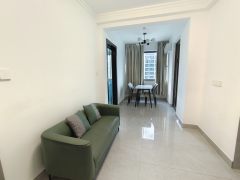 秦忆荣府南区 2室1厅1卫 60.00m² 1600元/月