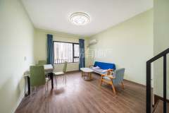 大家小墅 3室2厅2卫 105.00m² 2200元/月