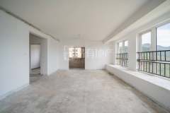 九龙仓雍景山(公寓住宅) 3室2厅2卫 105.00m² 118万