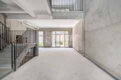 绿城富春玫瑰园 4室2厅4卫 221.26m² 498万