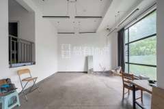 逸城别墅 4室2厅4卫 213.00m² 298万