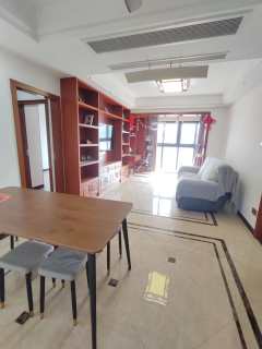 宝龙广场 3室2厅1卫 97.40m² 2200元/月