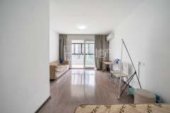 野风秋雅 3室2厅2卫 89.00m² 2200元/月