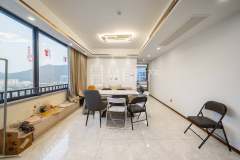 众安顺源府 3室2厅1卫 95.42m² 3200元/月