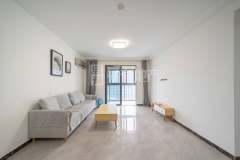 秦忆荣府北区 3室2厅2卫 110.00m² 2050元/月