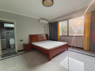 公望公寓 1室1厅1卫 106.74m² 1400元/月